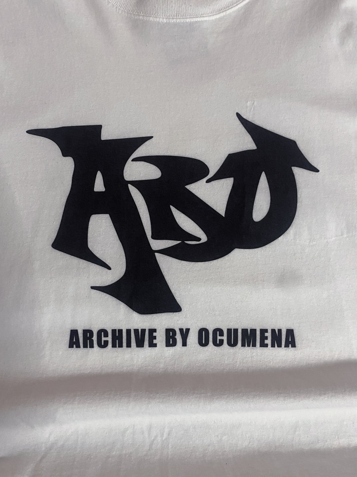 BOLD ASHEN TEE - XXL